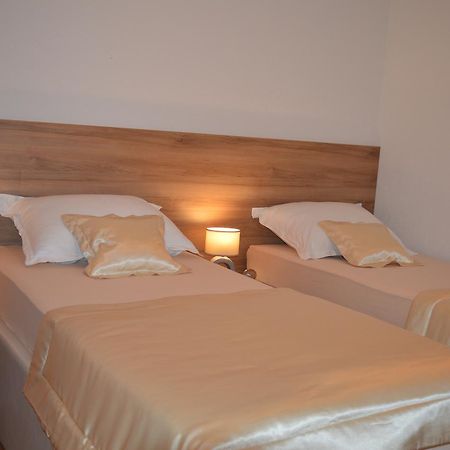 Blue Lake Luxury Rooms Grabovica Ngoại thất bức ảnh